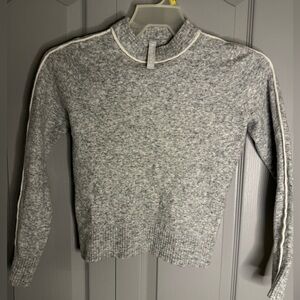Athleta Heather Gray Women's Turtleneck Sweater